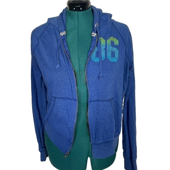 Victoria’s Secret blue vintage zip up size Large - Picture 2 of 8